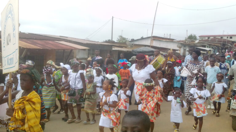 Memni en Fête : Les Enfants à l’Honneur pour la Célébration de Mardi Gras